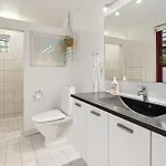 Lovely In With Kitchen * Обенро