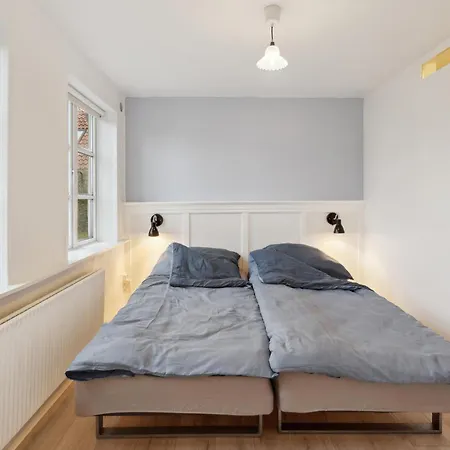 Lovely In With Kitchen Holiday home