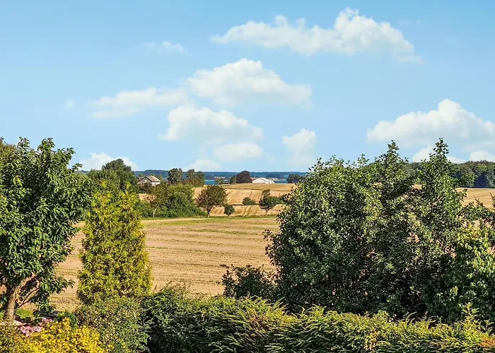 Lovely In With Kitchen
