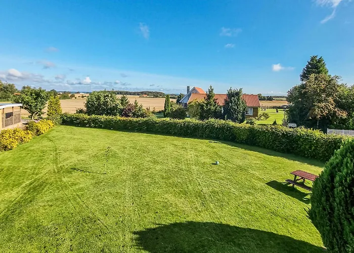 Lovely In With Kitchen *